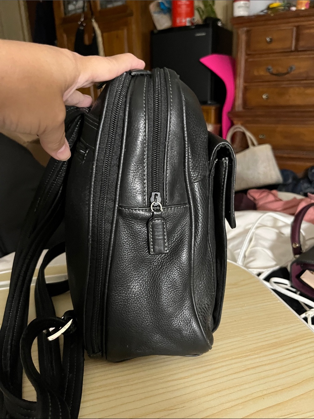 Tignanello Black Leather Women's Backpack - Picture 5 of 10